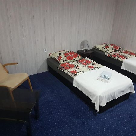 H-Odra Nowa Sol Hotel Bagian luar foto