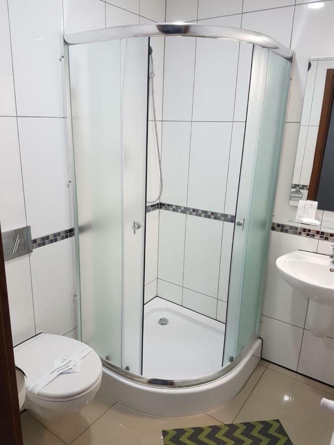 H-Odra Nowa Sol Hotel Bagian luar foto