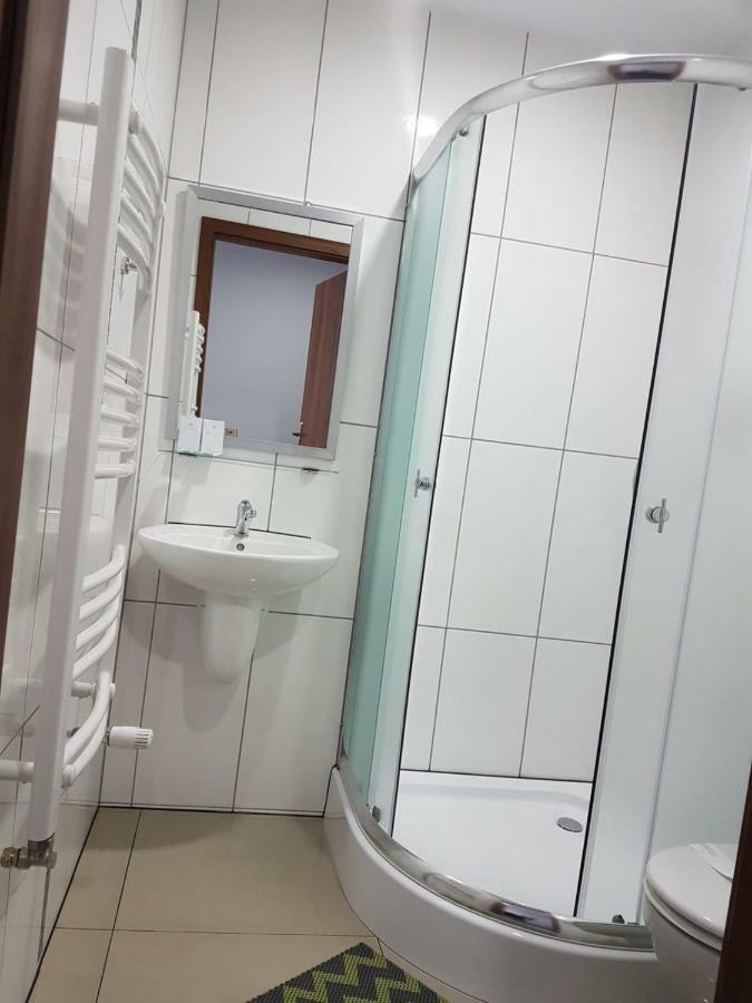 H-Odra Nowa Sol Hotel Bagian luar foto